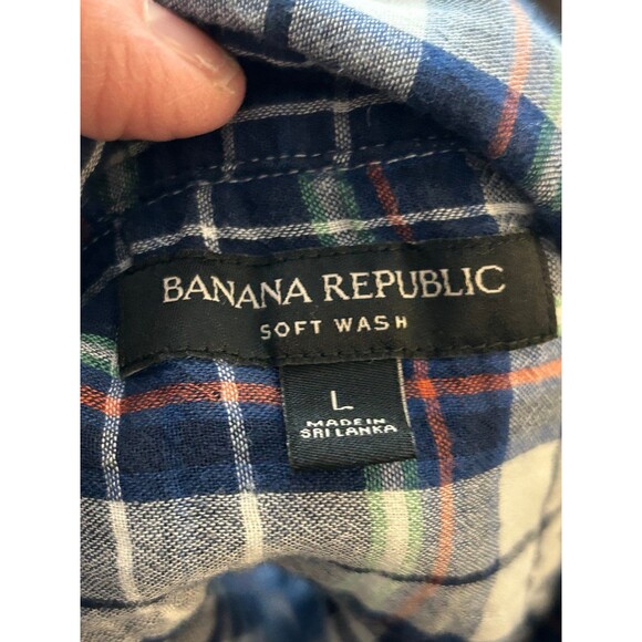 Banana Republic Plaid Flannel - L - Picture 4 of 4